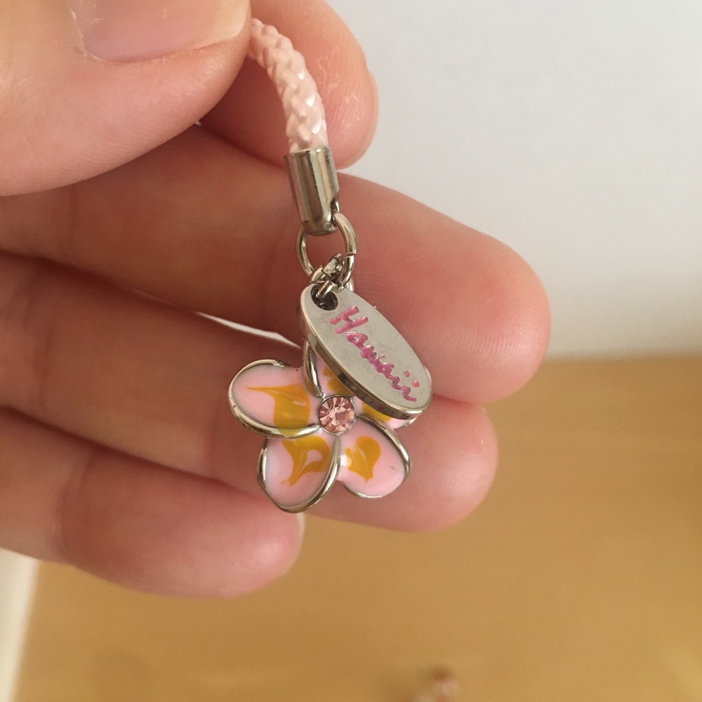 iPhone 6 Plus case with phone charms - Picture 3 of 5